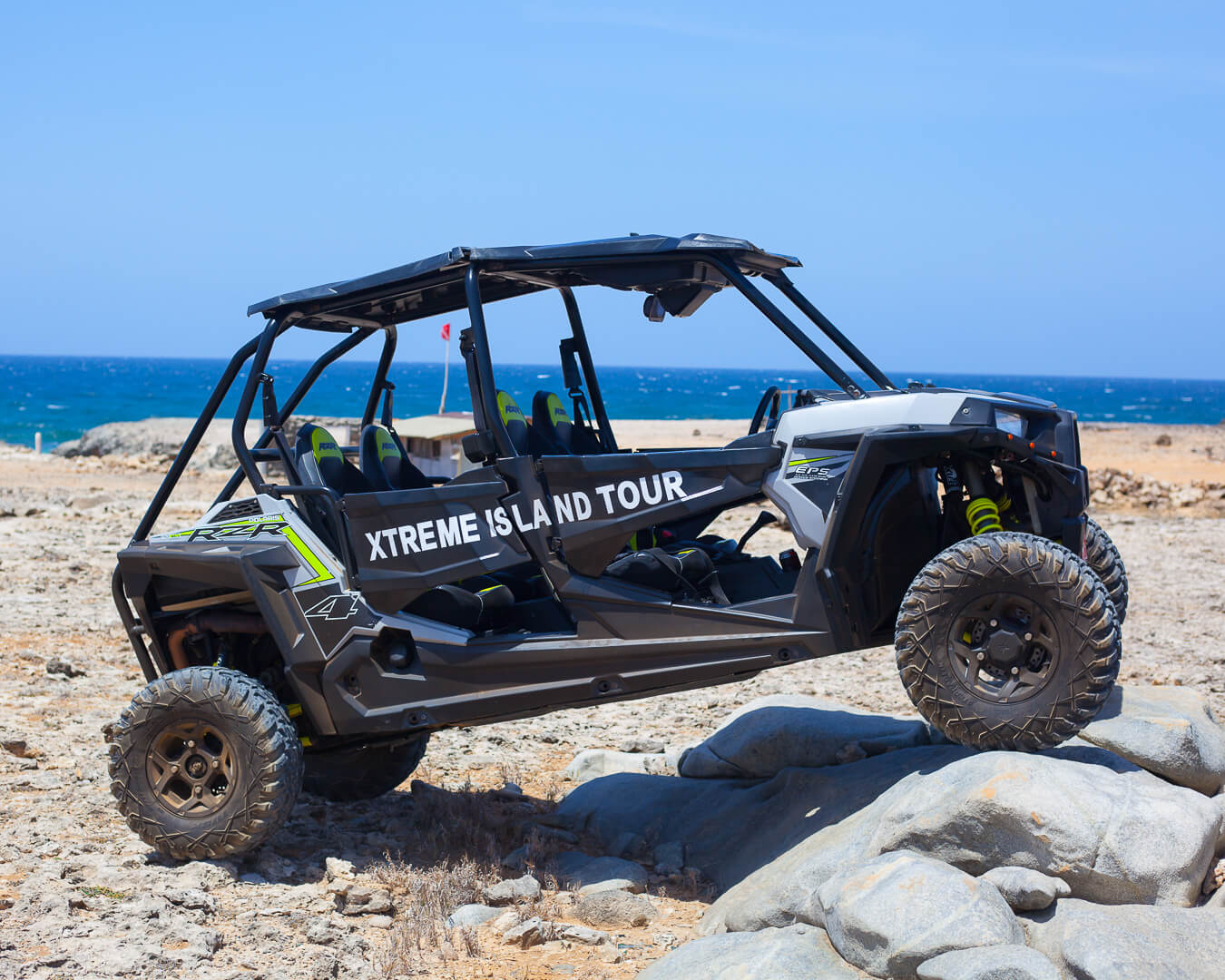 HALF DAY 4 SEATER RENTAL BY XTREME Aruba - Vacationstore.net