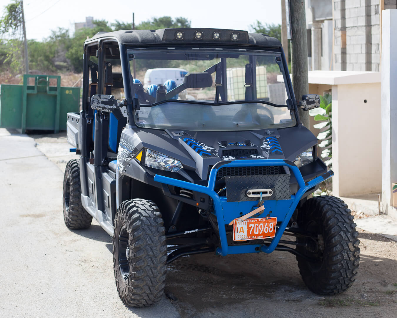 HALF DAY 4 SEATER RENTAL BY XTREME Aruba - Vacationstore.net