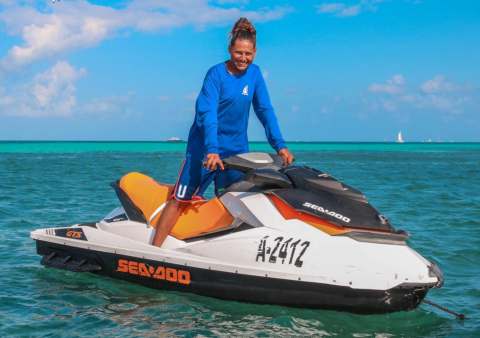 WAVERUNNERS EXCITEMENT BY AWC Aruba - Vacationstore.net