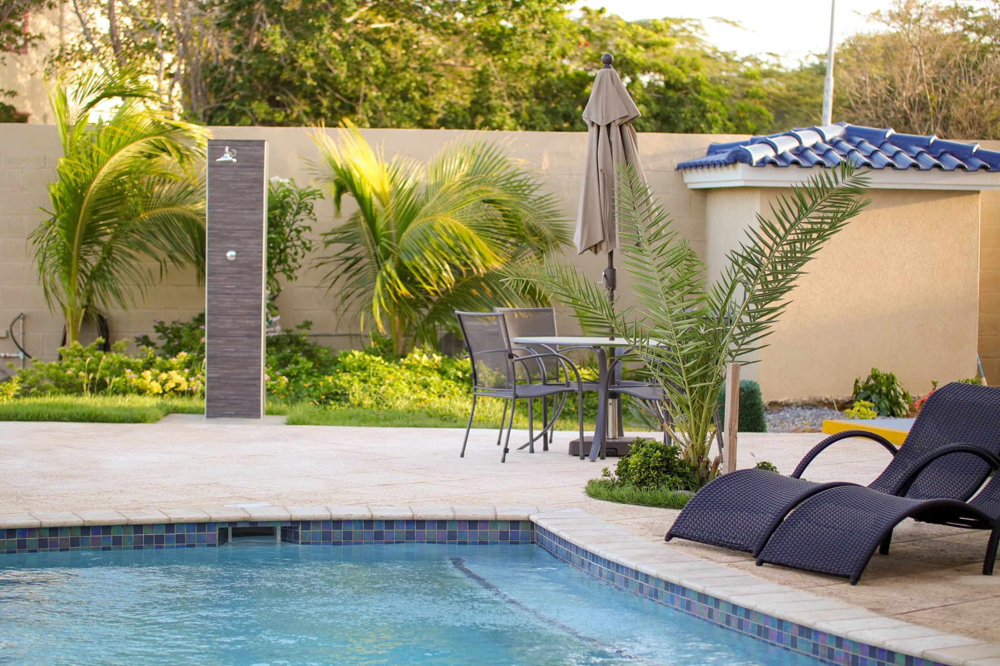 PEACE LAND OCEAN DELUXE QUEEN SITE Aruba - Vacationstore.net