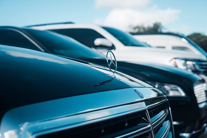 LUXURY SEDAN TRANSFER ONE WAY Aruba - Vacationstore.net