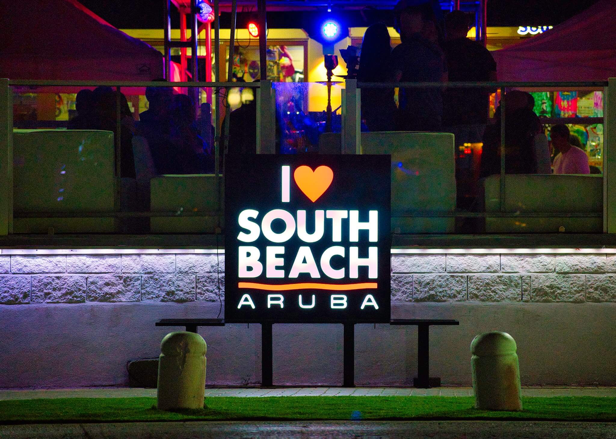 SOUTH BEACH BAR Aruba - Vacationstore.net